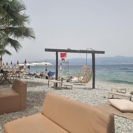 Апартаменты Loft Magna Grecia Reggio Calabria Centro Storico A 3 Minuti A Piedi Dal Mare Экстерьер фото