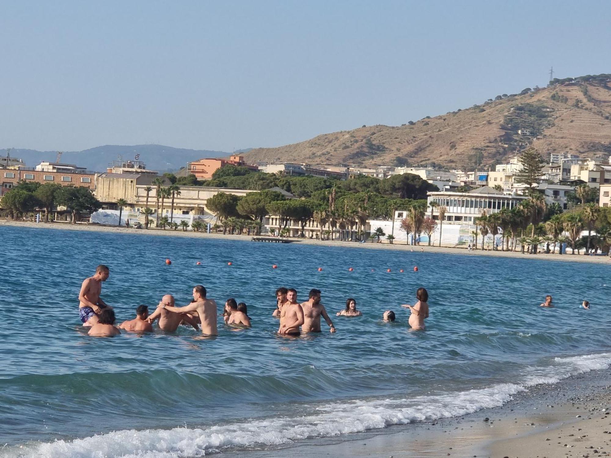 Апартаменты Loft Magna Grecia Reggio Calabria Centro Storico A 3 Minuti A Piedi Dal Mare Экстерьер фото